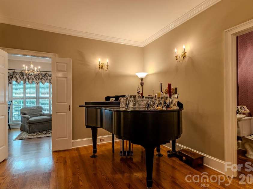 504 Downing Drive, Kings Mountain, NC 28086.  MLS# CAR4409130, YatesRealty ID 41166. 