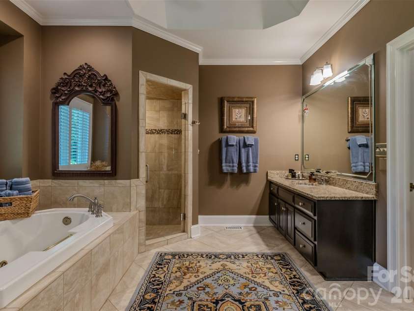 504 Downing Drive, Kings Mountain, NC 28086.  MLS# CAR4409130, YatesRealty ID 41166. 