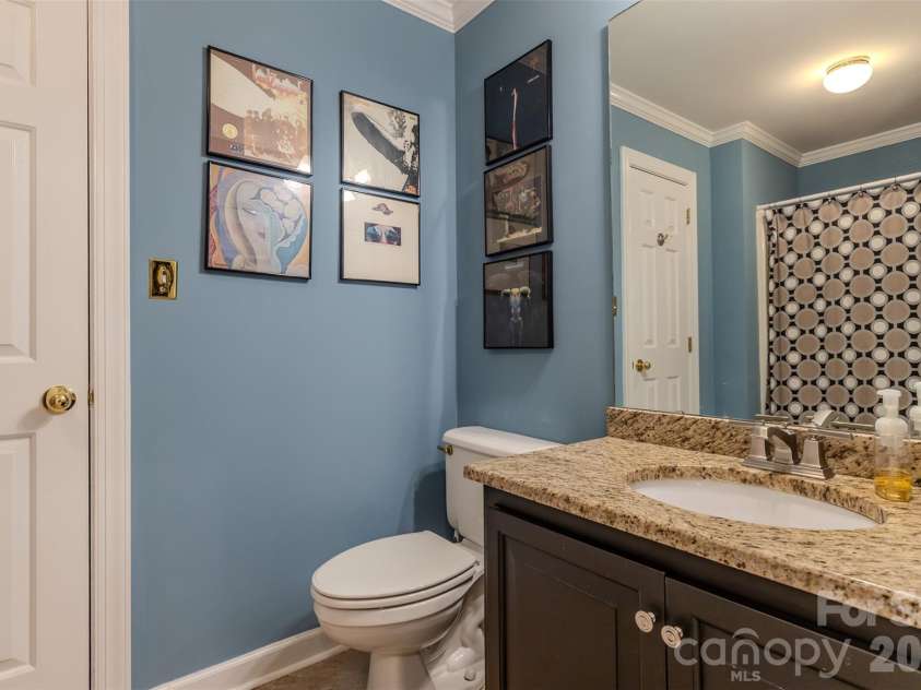 504 Downing Drive, Kings Mountain, NC 28086.  MLS# CAR4409130, YatesRealty ID 41166. 