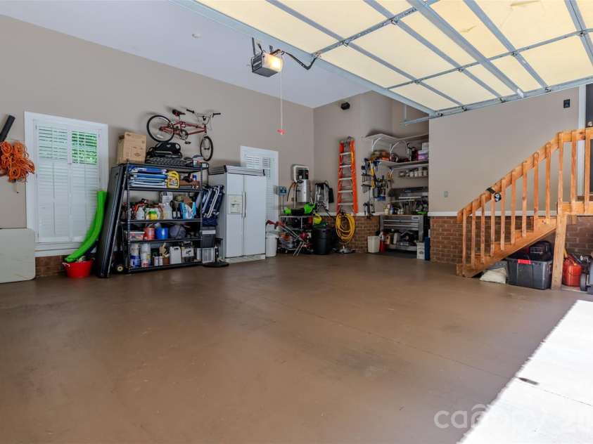 504 Downing Drive, Kings Mountain, NC 28086.  MLS# CAR4409130, YatesRealty ID 41166. 