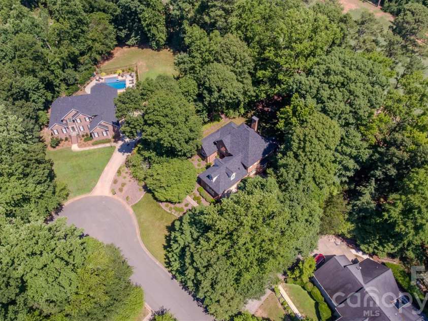 504 Downing Drive, Kings Mountain, NC 28086.  MLS# CAR4409130, YatesRealty ID 41166. 