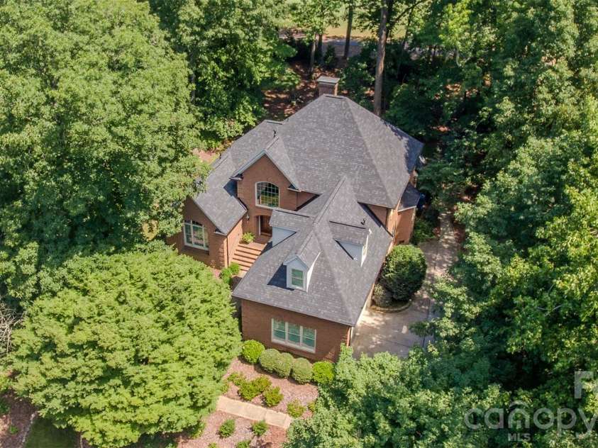 504 Downing Drive, Kings Mountain, NC 28086.  MLS# CAR4409130, YatesRealty ID 41166. 