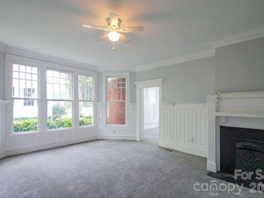 107 Pine Street, Chester, SC 29706.  MLS# CAR4353000, YatesRealty ID 4117. 