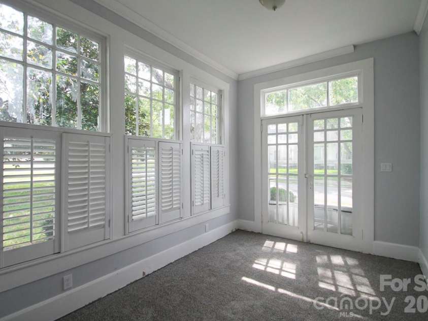 107 Pine Street, Chester, SC 29706.  MLS# CAR4353000, YatesRealty ID 4117. 