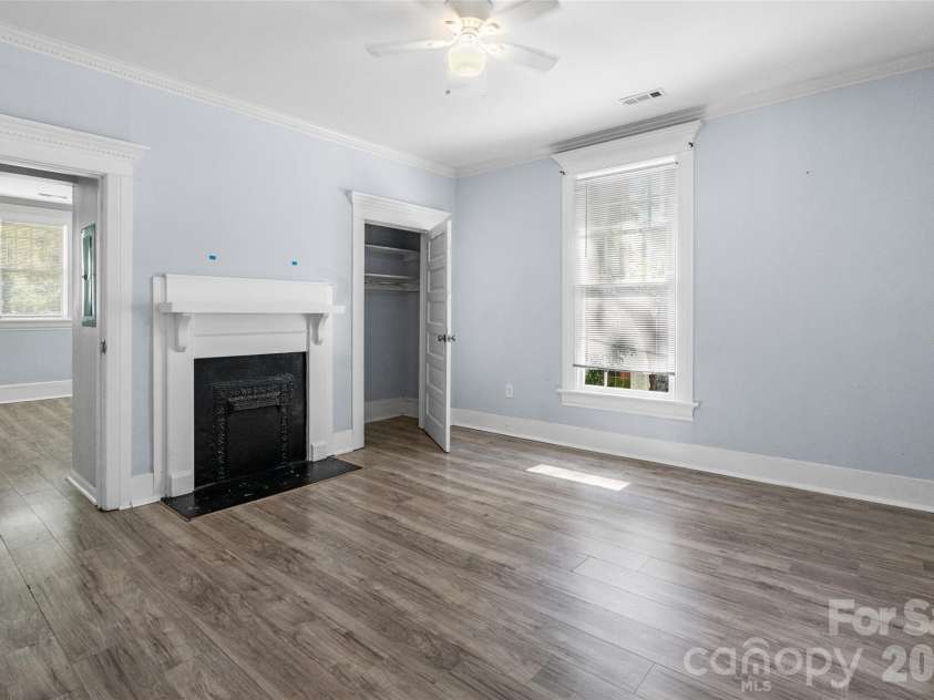 107 Pine Street, Chester, SC 29706.  MLS# CAR4353000, YatesRealty ID 4117. 