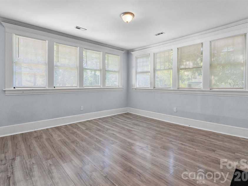107 Pine Street, Chester, SC 29706.  MLS# CAR4353000, YatesRealty ID 4117. 