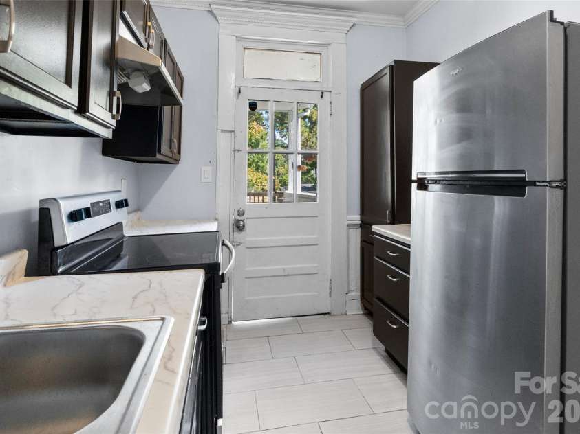 107 Pine Street, Chester, SC 29706.  MLS# CAR4353000, YatesRealty ID 4117. 