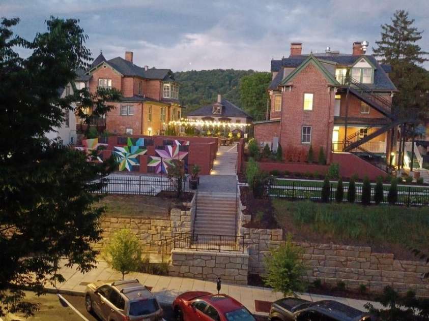 155 Lexington Avenue, Asheville, NC 28801.  MLS# CAR4167593, YatesRealty ID 4117. 