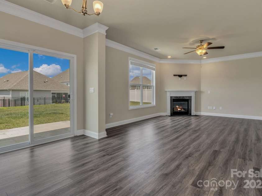 59 Thornberry Road, Hendersonville, NC 28792.  MLS# CAR4278658, YatesRealty ID 4117. 