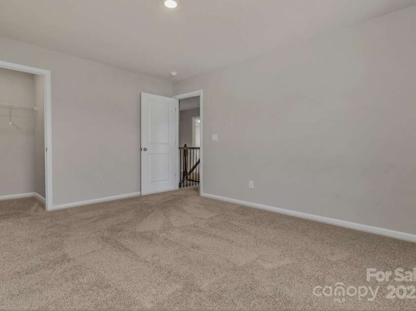 59 Thornberry Road, Hendersonville, NC 28792.  MLS# CAR4278658, YatesRealty ID 4117. 