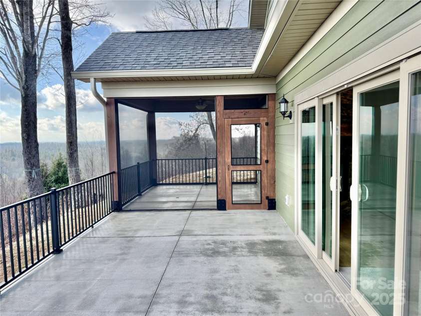 1387 River Club Ridge, Lenoir, NC 28645.  MLS# CAR4156578, YatesRealty ID 41170. 