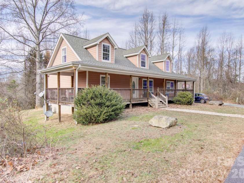 1496 Summit Springs Drive, Flat Rock, NC 28731.  MLS# CAR4332633, YatesRealty ID 4118. 
