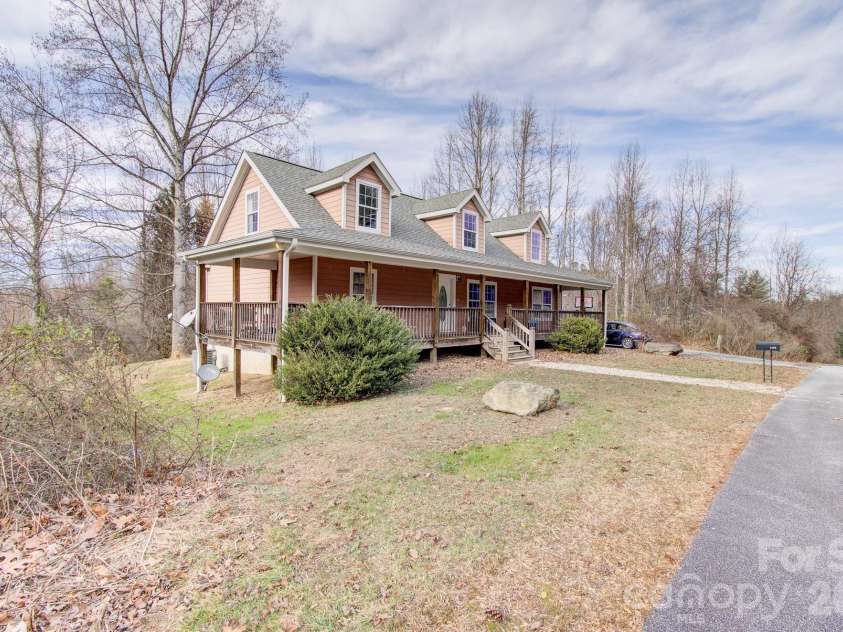1496 Summit Springs Drive, Flat Rock, NC 28731.  MLS# CAR4332633, YatesRealty ID 4118. 