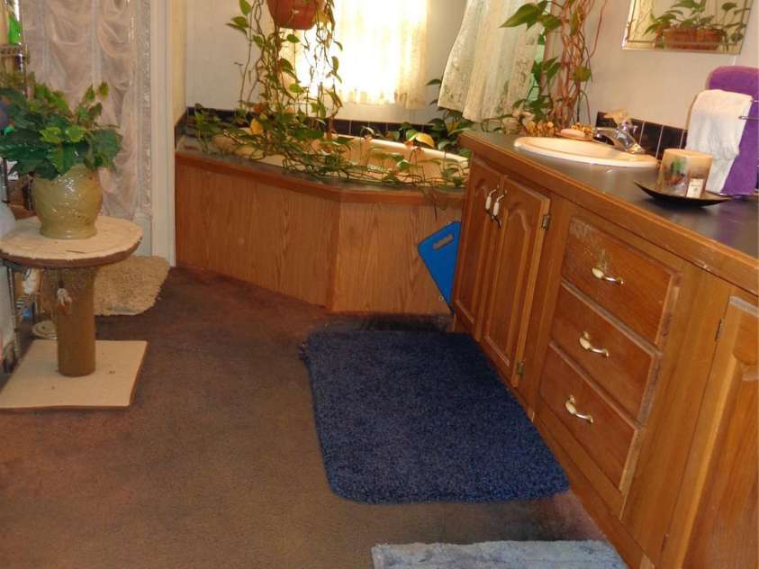 89 Blue Mountain Road, Fairview, NC 28730.  MLS# CAR4309479, YatesRealty ID 4118. 