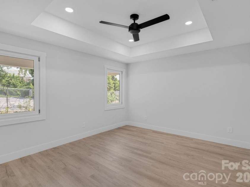 510 Second Avenue, Gastonia, NC 28054.  MLS# CAR4409848, YatesRealty ID 41188. 