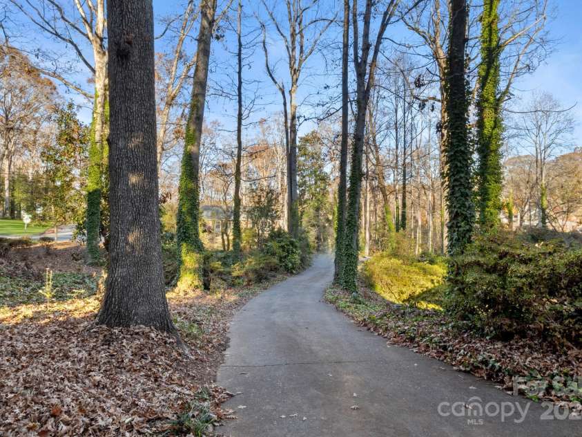 702 Forest Hill Drive, Shelby, NC 28150.  MLS# CAR4185280, YatesRealty ID 4119. The drive leads you to...