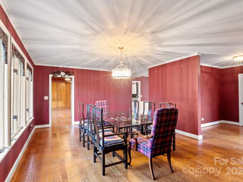 702 Forest Hill Drive, Shelby, NC 28150.  MLS# CAR4185280, YatesRealty ID 4119. ...with lots of natural light.