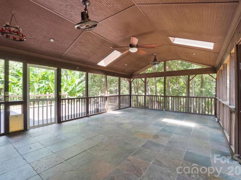 13316 Emerald Branch Lane, Charlotte, NC 28273.  MLS# CAR4409494, YatesRealty ID 41194. 