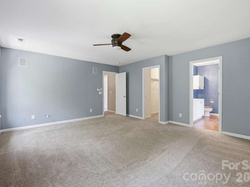 13316 Emerald Branch Lane, Charlotte, NC 28273.  MLS# CAR4409494, YatesRealty ID 41194. 