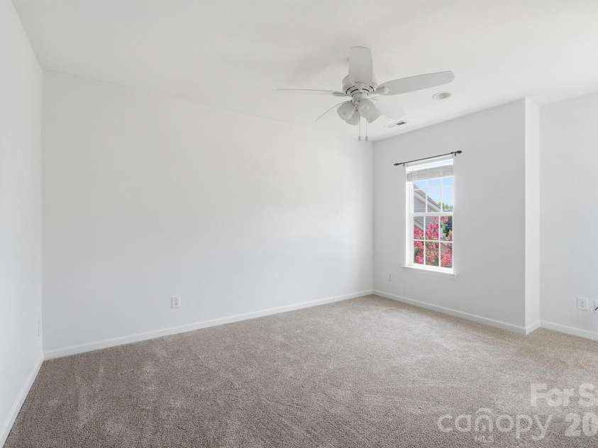 13316 Emerald Branch Lane, Charlotte, NC 28273.  MLS# CAR4409494, YatesRealty ID 41194. 
