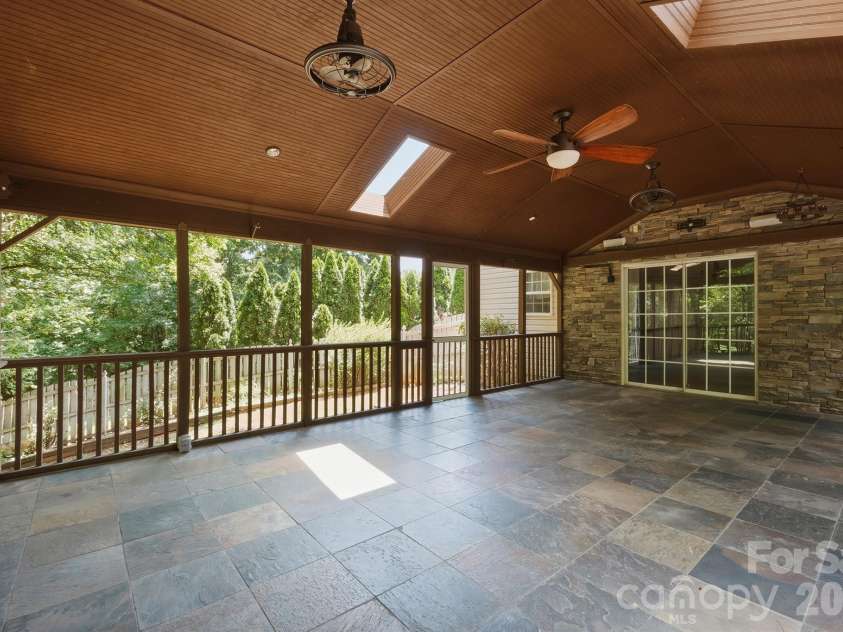 13316 Emerald Branch Lane, Charlotte, NC 28273.  MLS# CAR4409494, YatesRealty ID 41194. 