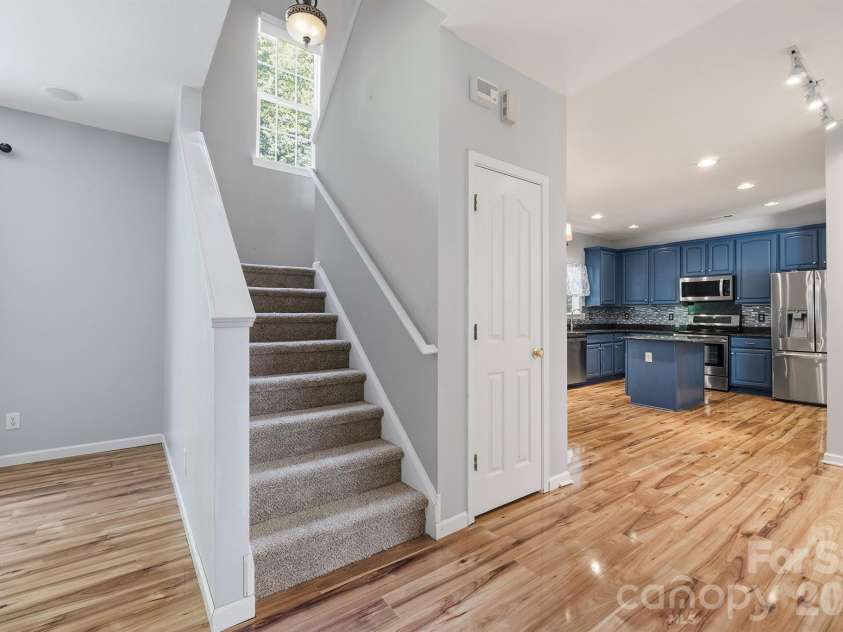 13316 Emerald Branch Lane, Charlotte, NC 28273.  MLS# CAR4409494, YatesRealty ID 41194. 