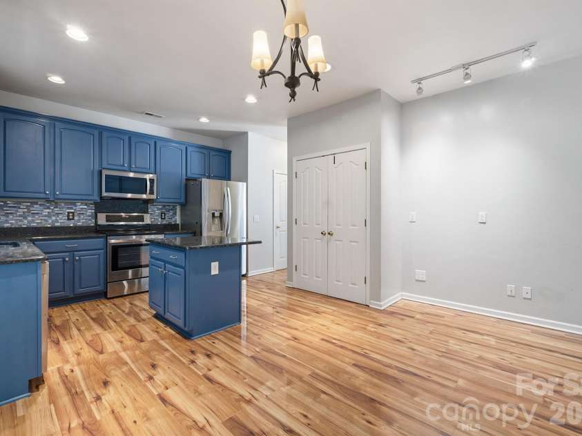 13316 Emerald Branch Lane, Charlotte, NC 28273.  MLS# CAR4409494, YatesRealty ID 41194. 