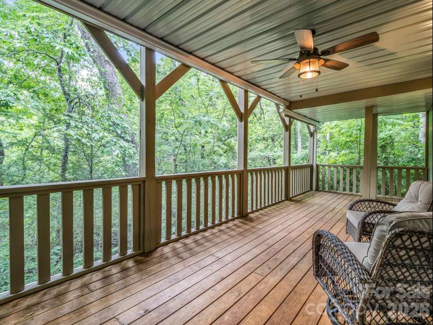 209 Dogwood Drive, Lake Lure, NC 28746.  MLS# CAR4408649, YatesRealty ID 41197. 