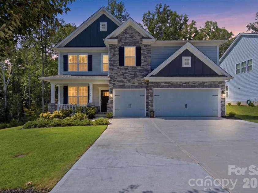 166 Aviendha Lane, Troutman, NC 28166.  MLS# CAR4423205, YatesRealty ID 41198. 