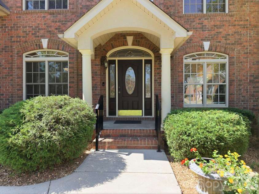 209 Churchill Drive, Salisbury, NC 28144.  MLS# CAR4409995, YatesRealty ID 41199. 