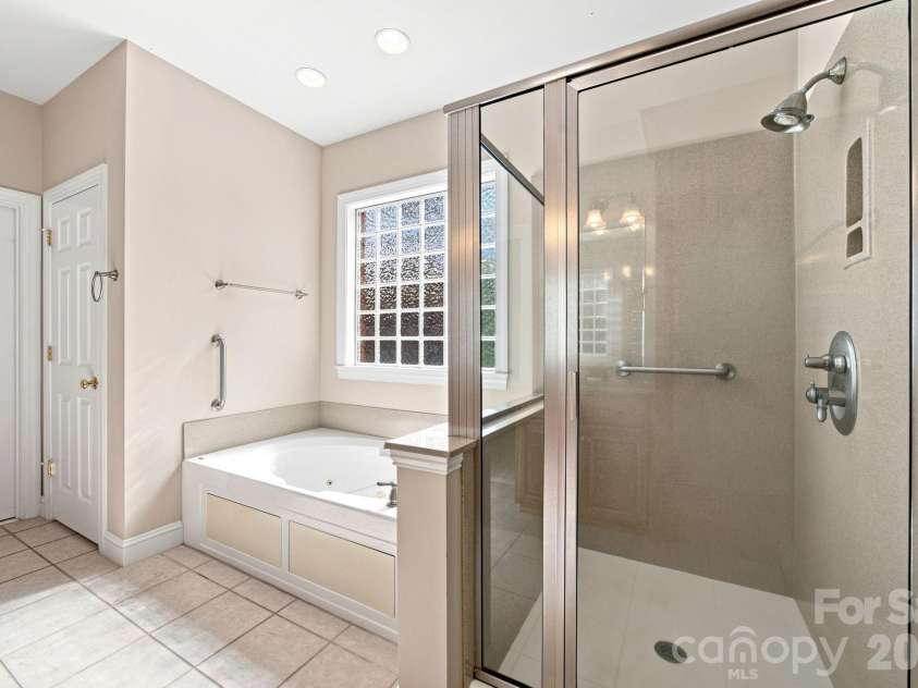 209 Churchill Drive, Salisbury, NC 28144.  MLS# CAR4409995, YatesRealty ID 41199. 