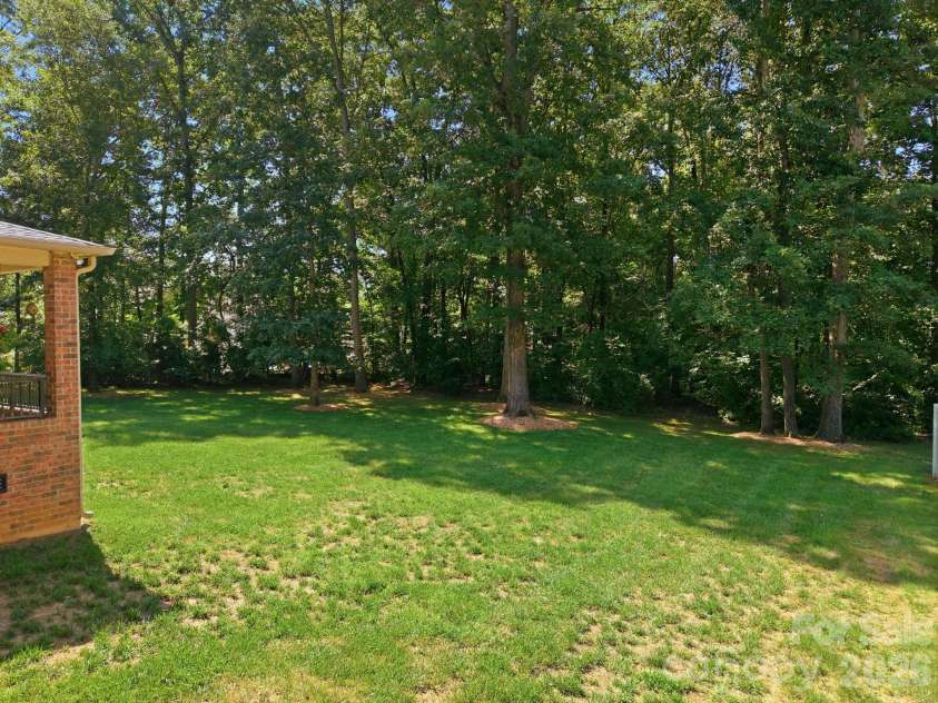 209 Churchill Drive, Salisbury, NC 28144.  MLS# CAR4409995, YatesRealty ID 41199. 