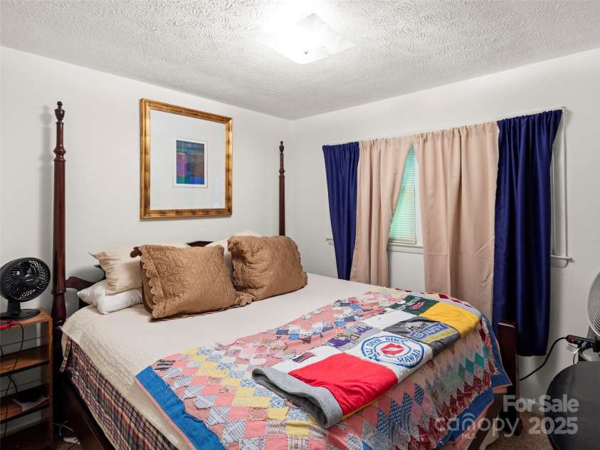 812 Crab Creek Road, Hendersonville, NC 28739.  MLS# CAR4313649, YatesRealty ID 412. 