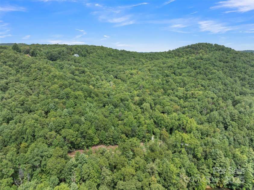 812 Crab Creek Road, Hendersonville, NC 28739.  MLS# CAR4313649, YatesRealty ID 412. 