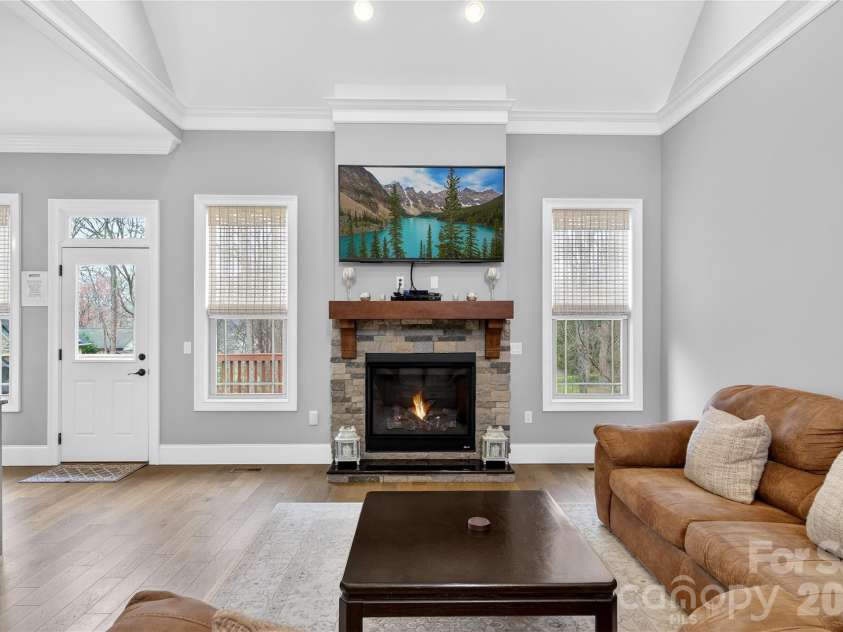 164 Crooked Branch Way, Troutman, NC 28166.  MLS# CAR4353858, YatesRealty ID 4120. 