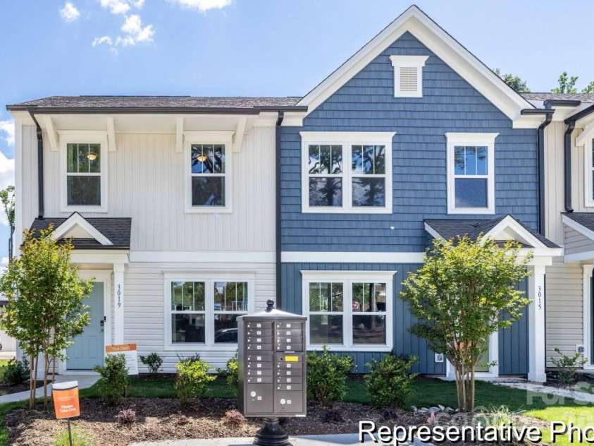 3314 Pixie Court, Charlotte, NC 28213.  MLS# CAR4410043, YatesRealty ID 41200. 