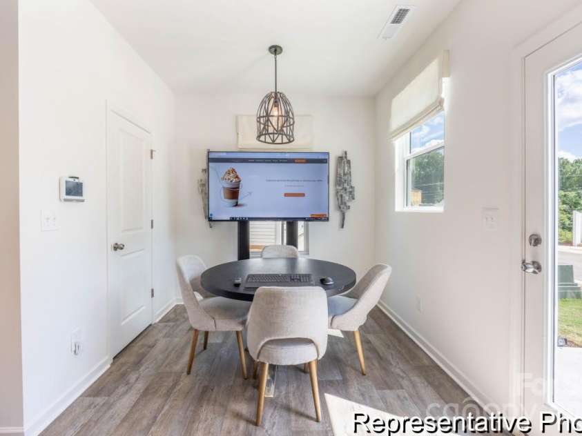 3314 Pixie Court, Charlotte, NC 28213.  MLS# CAR4410043, YatesRealty ID 41200. 