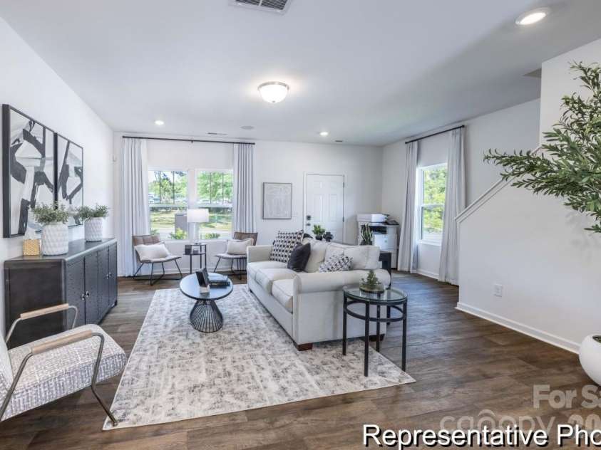 3314 Pixie Court, Charlotte, NC 28213.  MLS# CAR4410043, YatesRealty ID 41200. 
