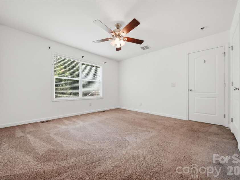 117 Falls Street, Morganton, NC 28655.  MLS# CAR4409147, YatesRealty ID 41201. 