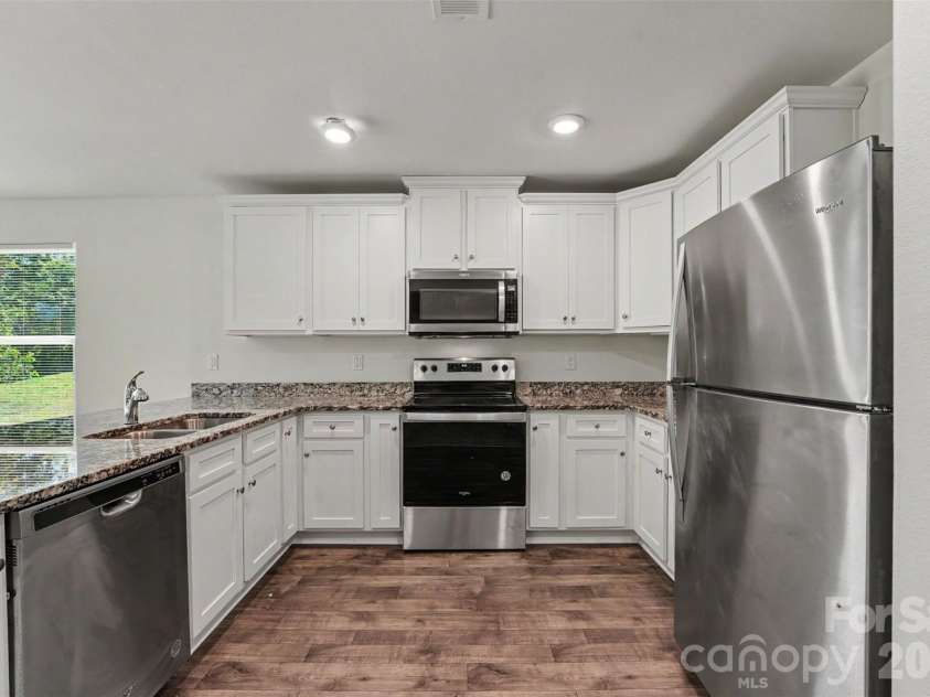 336 Frank Burns Way, Kings Mountain, NC 28086.  MLS# CAR4406864, YatesRealty ID 41205. 