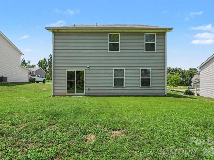 336 Frank Burns Way, Kings Mountain, NC 28086.  MLS# CAR4406864, YatesRealty ID 41205. 