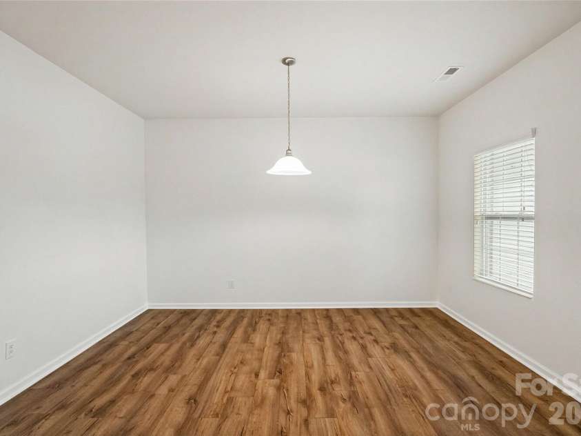 175 Glastonbury Drive, Mooresville, NC 28115.  MLS# CAR4410034, YatesRealty ID 41206. 