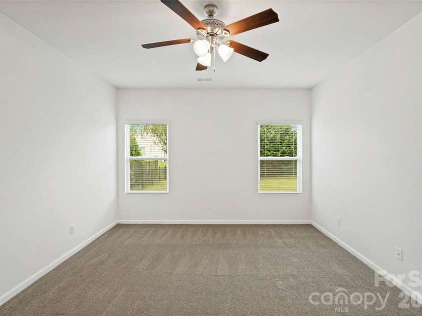 175 Glastonbury Drive, Mooresville, NC 28115.  MLS# CAR4410034, YatesRealty ID 41206. 