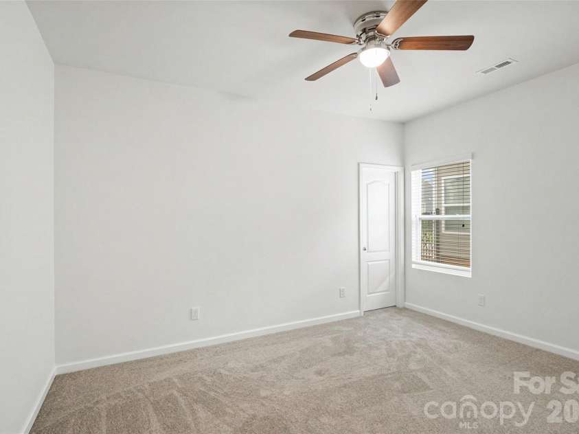 175 Glastonbury Drive, Mooresville, NC 28115.  MLS# CAR4410034, YatesRealty ID 41206. 