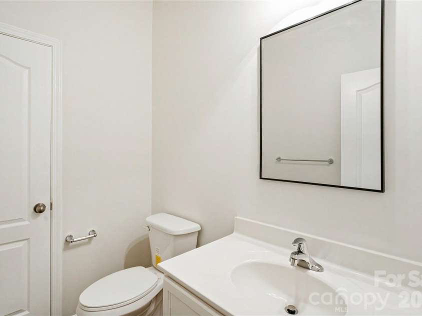175 Glastonbury Drive, Mooresville, NC 28115.  MLS# CAR4410034, YatesRealty ID 41206. 