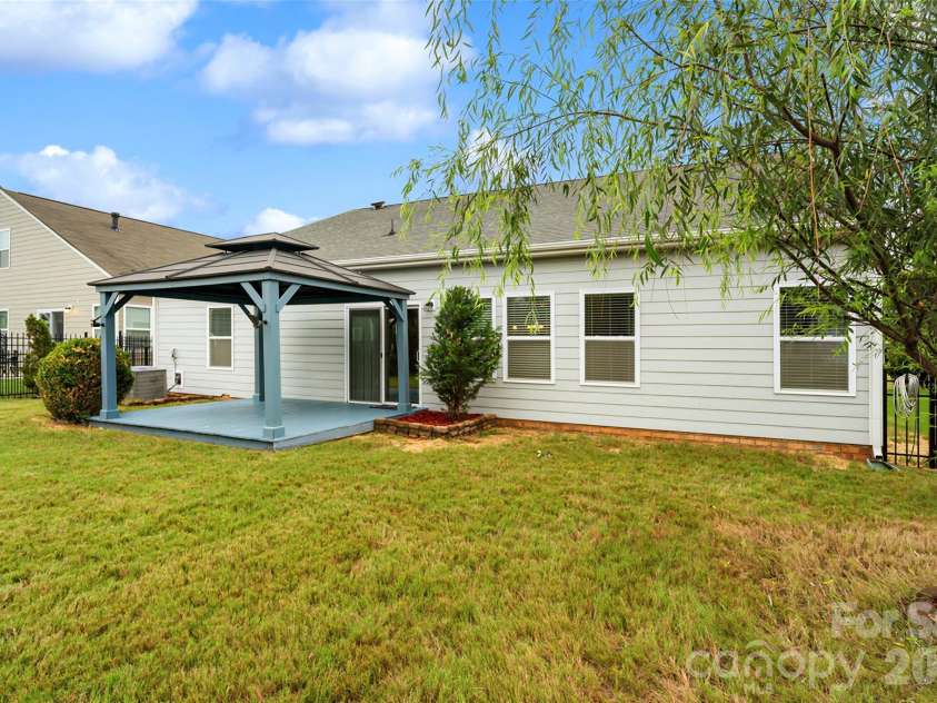 175 Glastonbury Drive, Mooresville, NC 28115.  MLS# CAR4410034, YatesRealty ID 41206. 