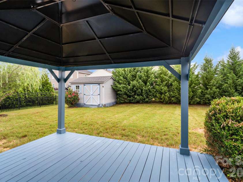 175 Glastonbury Drive, Mooresville, NC 28115.  MLS# CAR4410034, YatesRealty ID 41206. 