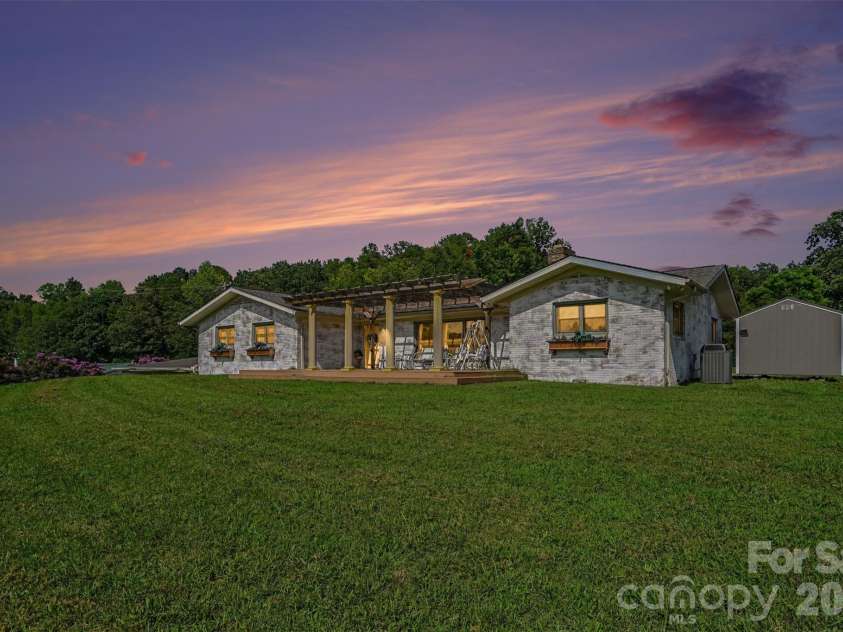 184 Hawkins Holler Drive, Salisbury, NC 28146.  MLS# CAR4410213, YatesRealty ID 41207. 