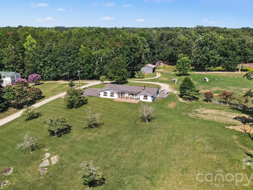 184 Hawkins Holler Drive, Salisbury, NC 28146.  MLS# CAR4410213, YatesRealty ID 41207. 