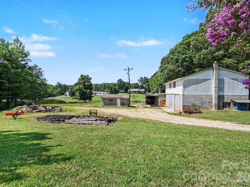 184 Hawkins Holler Drive, Salisbury, NC 28146.  MLS# CAR4410213, YatesRealty ID 41207. 